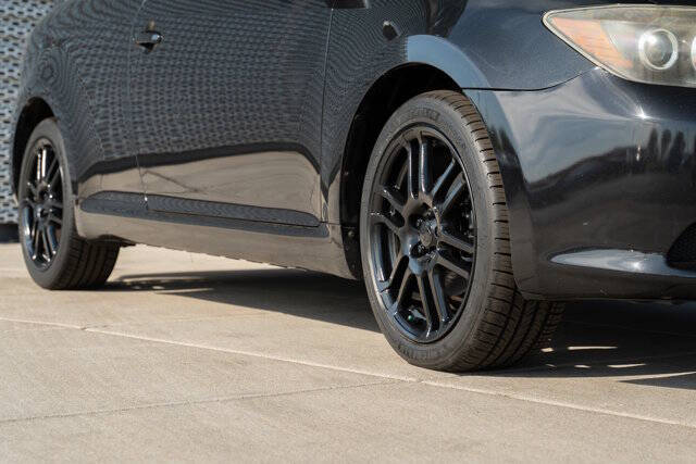 2010 Scion tC