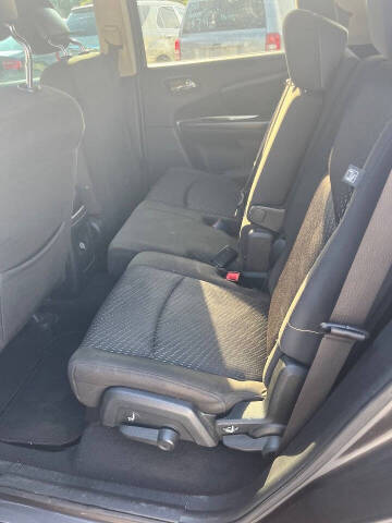 2017 Dodge Journey SE