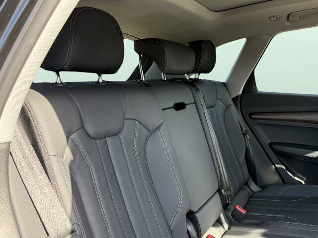 2024 Audi Q5 e quattro S line Premium 55 TFSI