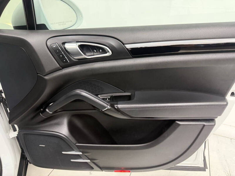 2017 Porsche Cayenne