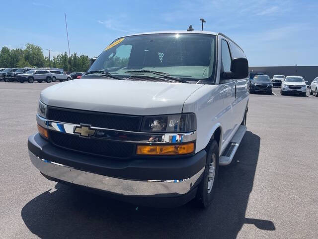 2023 Chevrolet Express 2500