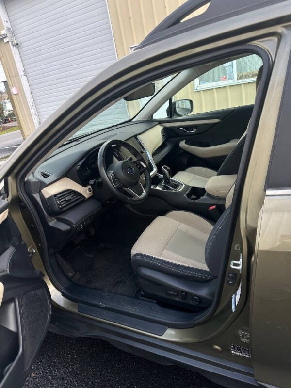 2022 Subaru Outback Premium