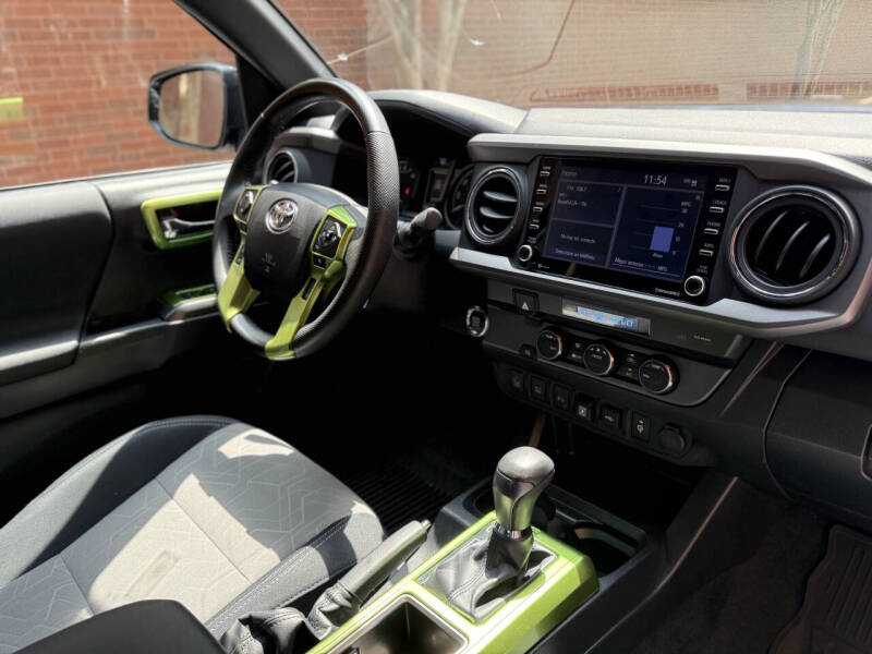 2022 Toyota Tacoma TRD Off-Road