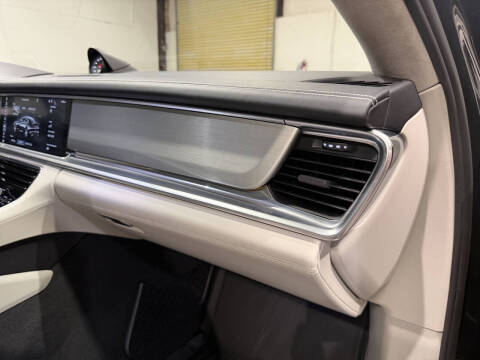 2017 Porsche Panamera Turbo