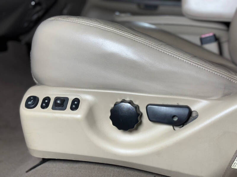 2000 Ford Excursion Limited