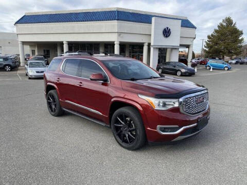 2017 GMC Acadia Denali