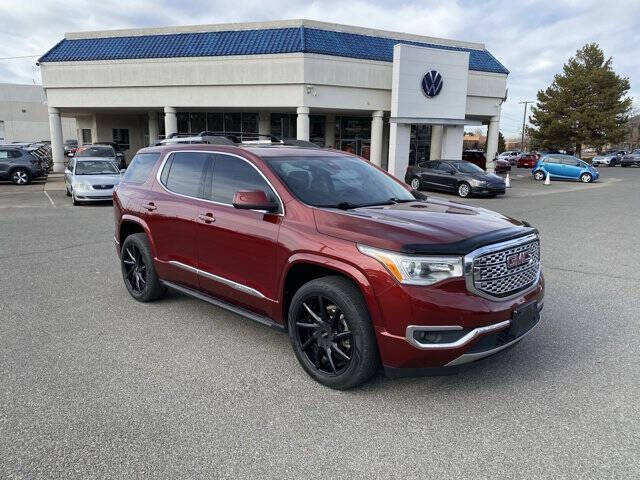 2017 GMC Acadia Denali