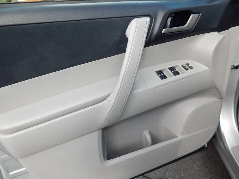 2012 Toyota Highlander