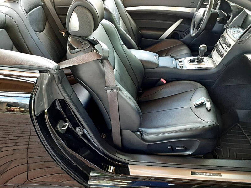 2014 Infiniti Q60 Convertible