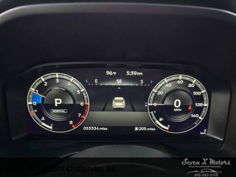 2022 Mitsubishi Outlander SE