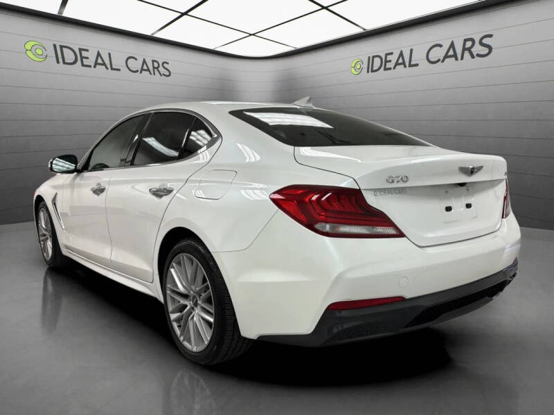 2020 Genesis G70