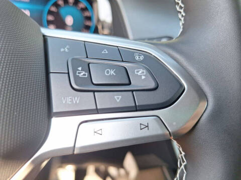 2026 Volkswagen Atlas Cross Sport SE