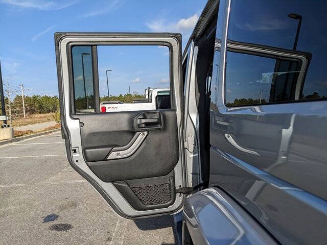 2017 Jeep Wrangler Unlimited Sahara