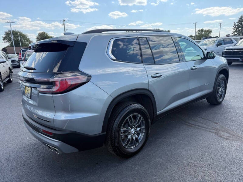 2025 GMC Acadia Elevation