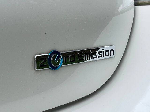 2017 Nissan LEAF