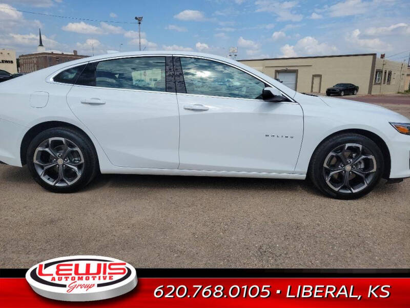 Used 2023 Chevrolet Malibu 1LT with VIN 1G1ZD5ST9PF181888 for sale in Liberal, KS