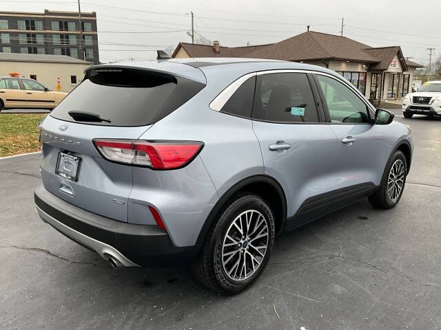 2022 Ford Escape Plug-In Hybrid SE