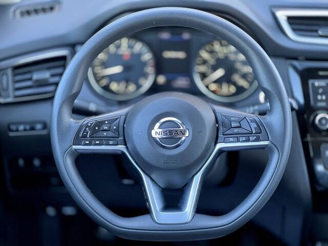 2020 Nissan Rogue Sport SV