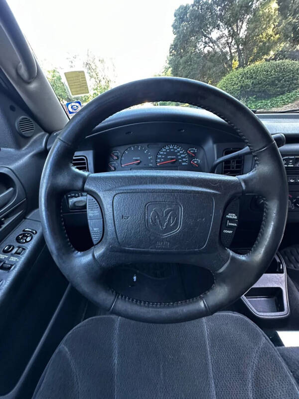2003 Dodge Dakota