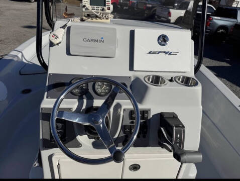 2014 Epic 22 Sport Console