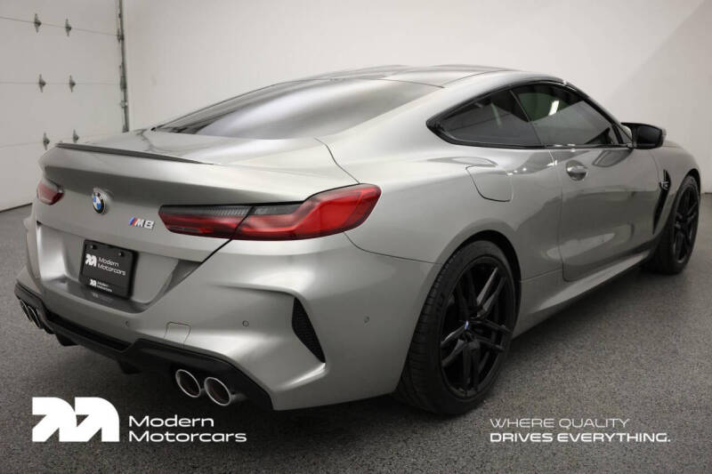 2020 BMW M8