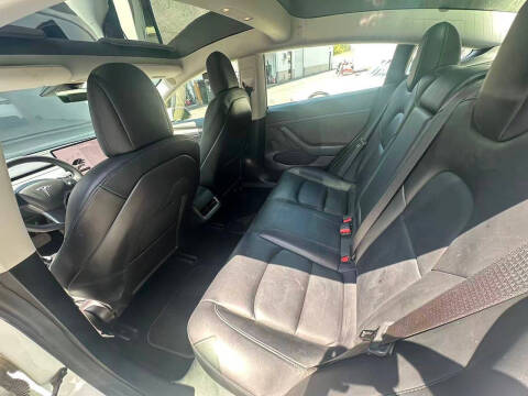 2021 Tesla Model 3 Long Range
