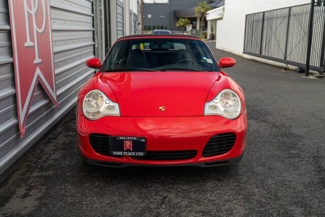 2005 Porsche 911 34
