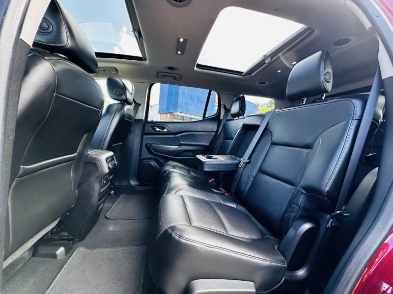 2017 GMC Acadia SLT-1