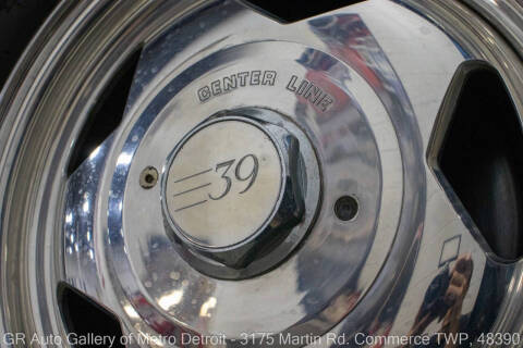 1939 Ford Deluxe