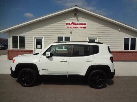 2018 Jeep Renegade for sale at GIBB'S 10 SALES LLC in New York Mills MN