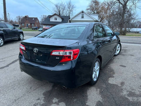2013 Toyota Camry SE