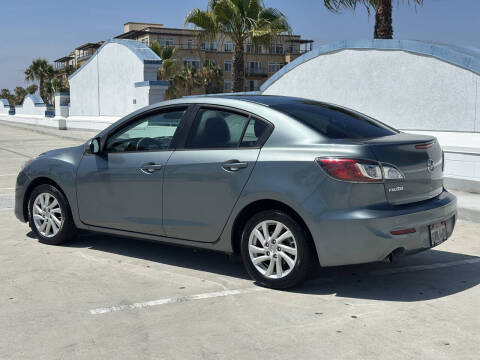2012 Mazda MAZDA3 i Touring