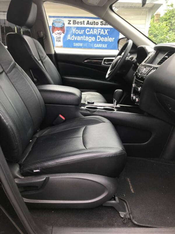 2017 Nissan Pathfinder S