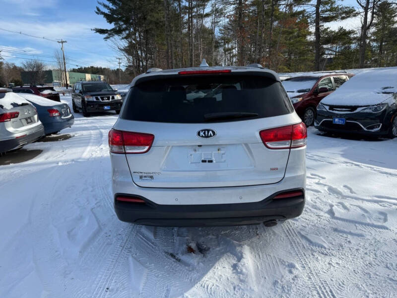 2017 Kia Sorento LX