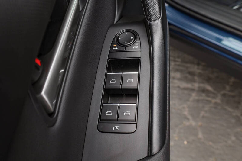 2025 Mazda CX-50 Hybrid Preferred