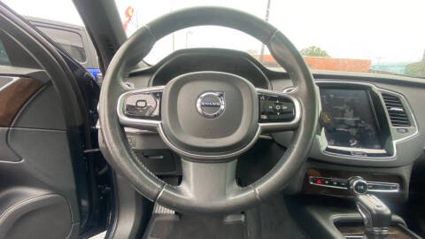 2019 Volvo XC90 T5 Momentum