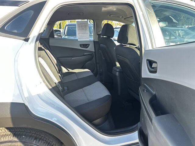 2021 Hyundai Kona SE