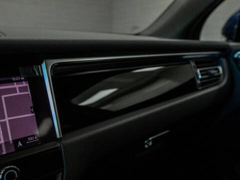 2024 Porsche Macan S