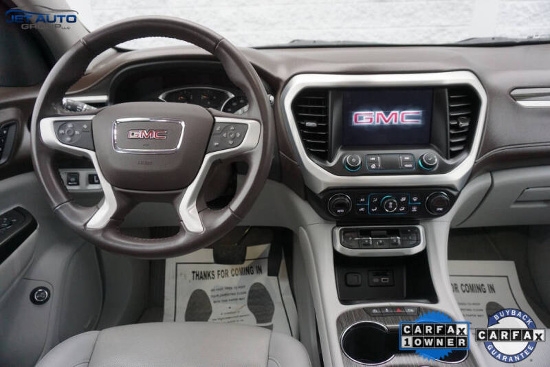 2021 GMC Acadia SLT