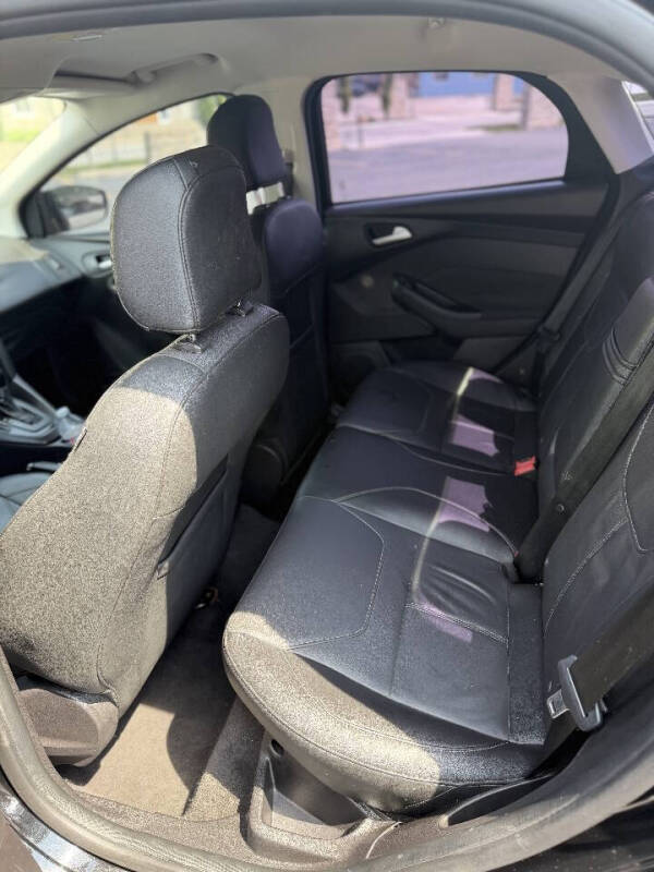 2015 Ford Focus SE