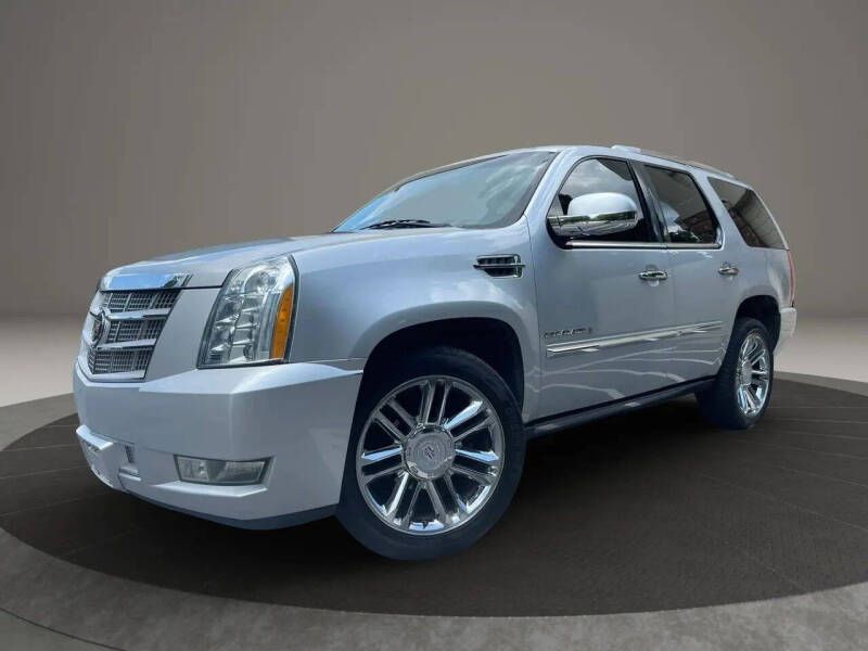 2013 Cadillac Escalade Platinum Edition