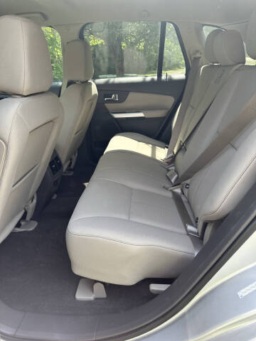 2013 Ford Edge SE