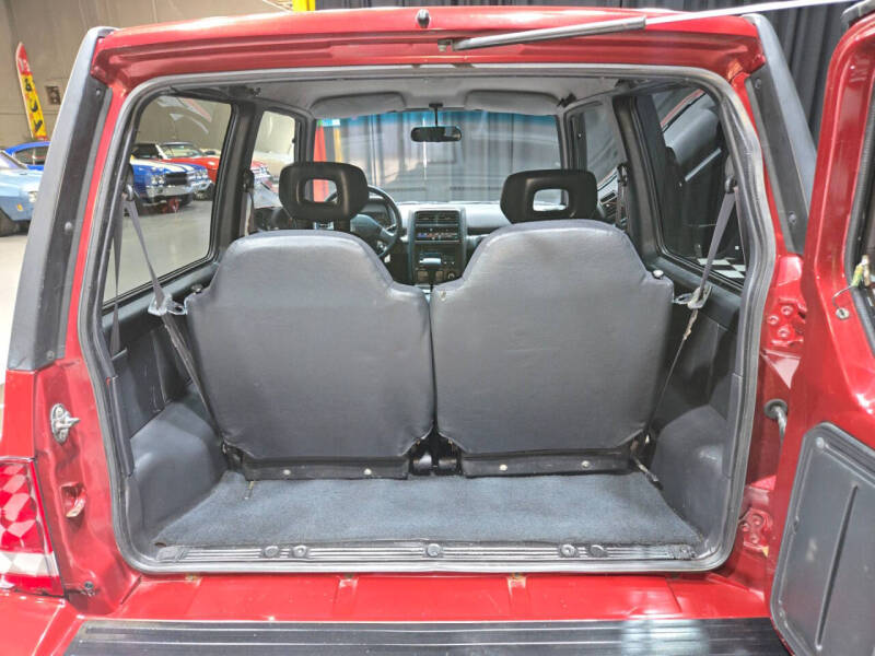 1995 GEO Tracker