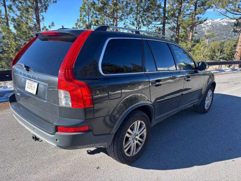 2011 Volvo XC90 3.2