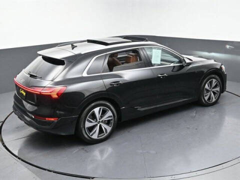 2024 Audi Q8 e-tron quattro Premium Plus