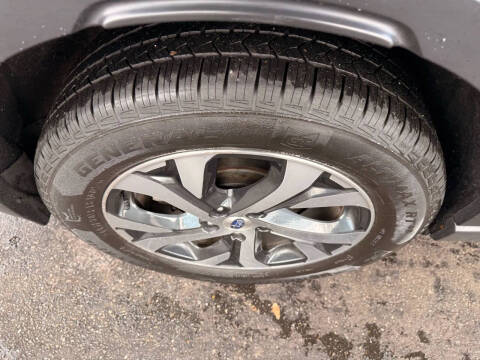 2020 Subaru Outback Touring XT