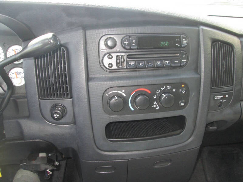 2004 Dodge Ram 2500 SLT