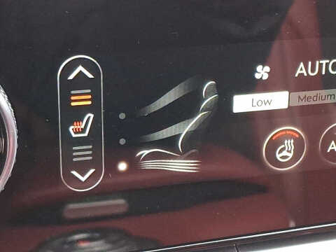 2023 Genesis GV70 2.5T Standard