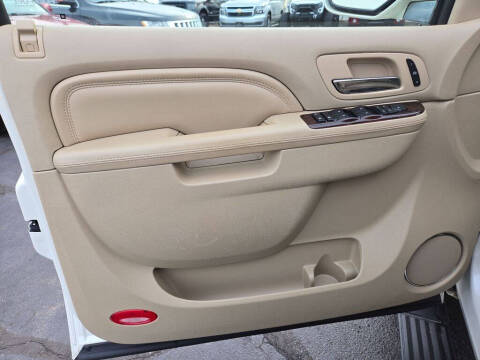 2013 Cadillac Escalade EXT Premium