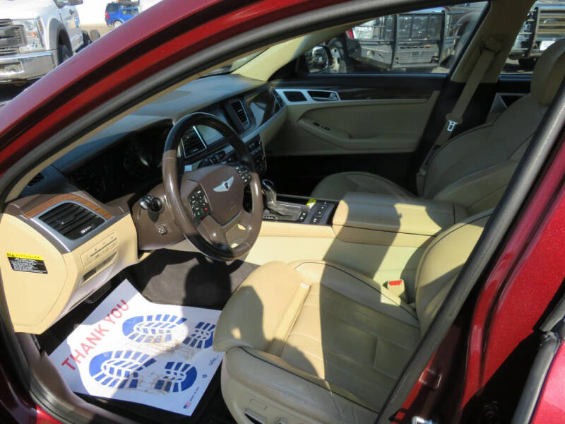 2015 Hyundai Genesis
